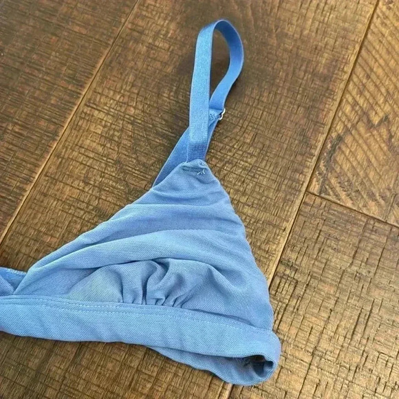 Out From Under Mesh Bra - Picture 2 of 6